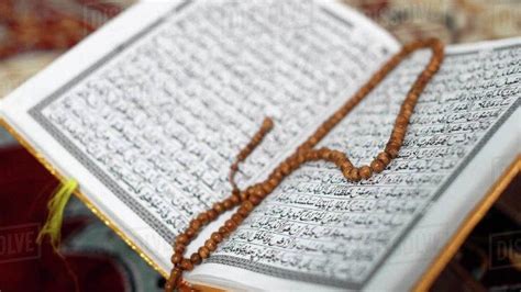 Bacaan Doa Saat Malam Nuzulul Quran 17 Ramadhan Lengkap Dengan 5