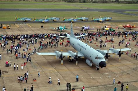 Transporte para Domingo Aéreo AFA 2017 Pirassununga em Pirassununga