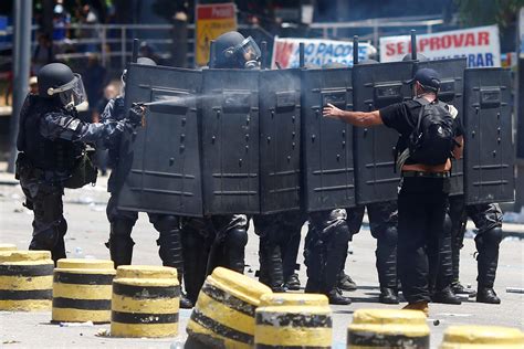 Servidores Estaduais Protestam No RJ FOTOS Fotos Em Rio De Janeiro G1