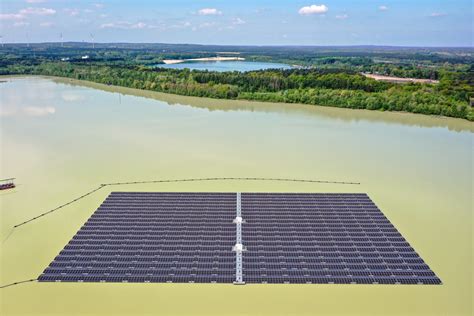 Deutschlands Groesster Schwimmender Solarpark Haltern Am See