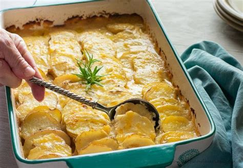 Gouda Potatoes Au Gratin Recipe Potato Dishes Cheesy Recipes Baked Dishes