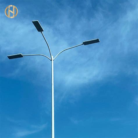 Customizable Hot Dip Galvanized Street Light Pole For High Performance