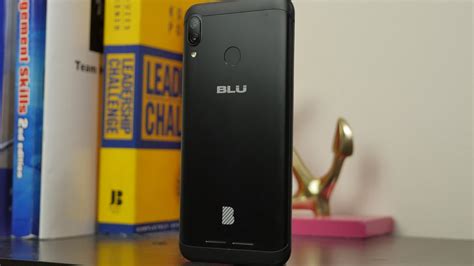 Blu Vivo Xl Hands On Trendy Features At A Low Cost Phonearena