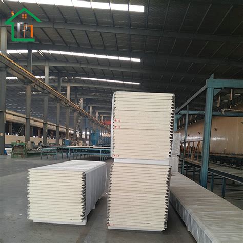 Thermal Insulated Wall Panel PU Sandwich Panel 50mm China Insulated