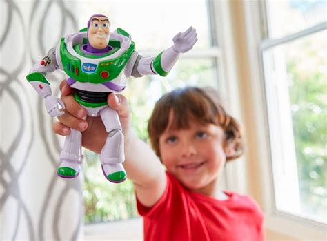 Ripley Figura De Accion Disney Gtt Pixar Toy Story Buzz