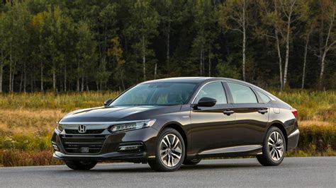 Honda Accord Choosing The Right Trim Autotrader