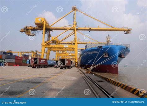 Port Cargo Crane And Container Terminal For Loading Bulk Cargo Of Iron