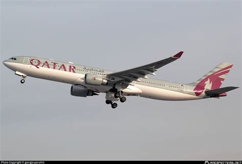 A7 AED Qatar Airways Airbus A330 302 Photo By Giorgio Parolini ID