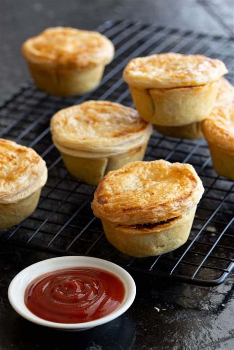 Australian Beef Party Pies (Mini Meat Pies) | Wandercooks