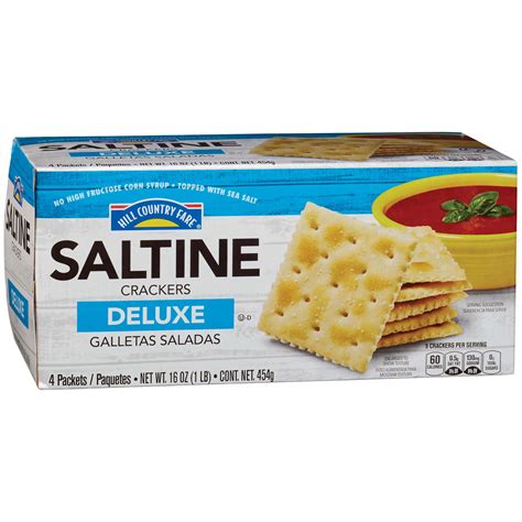 Hill Country Fare Deluxe Saltine Crackers - Shop Crackers & Breadsticks ...