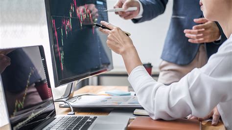 Understanding Market Cycles Navigating Bull And Bear Phases