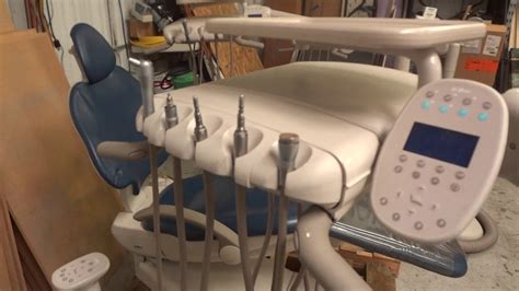 Lot Of 4 A Dec 511 Dental Chairs W Adec Delivery Unit Assistant S Arm