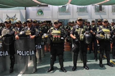 Policía Nacional del Perú on Twitter En su discurso nuestro comgen