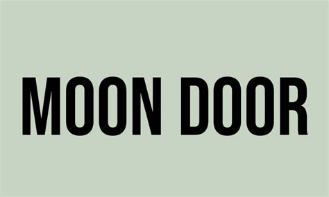 What Does Moon Door Mean Meaning Uses And More Fluentslang