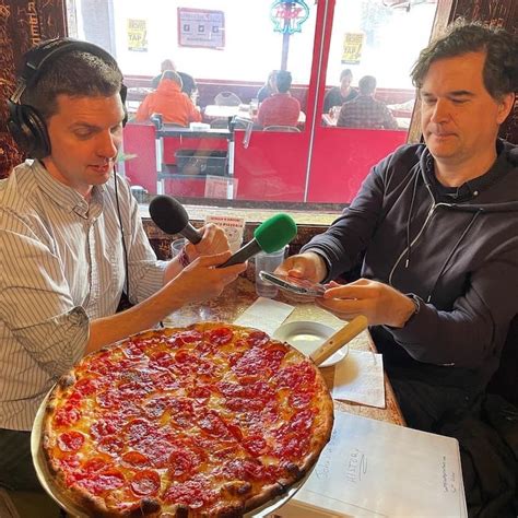 Bowery Boys Podcast Updates Nyc Pizza History Scotts Pizza Tours