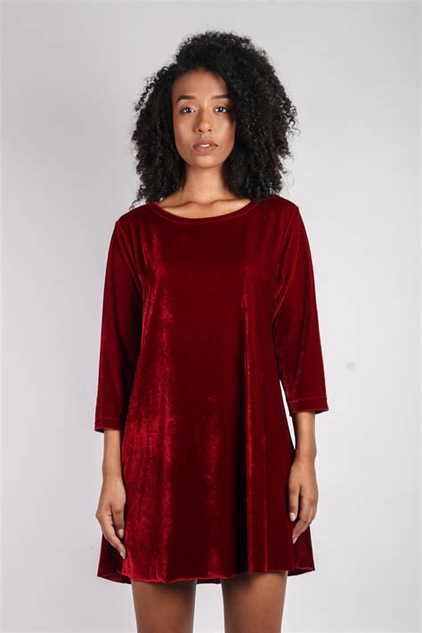 Garimpário Brechó Online Vestido de Veludo Vermelho