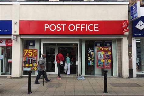 The Post Office Enters Landmark Click And Collect Partnership With Amazon