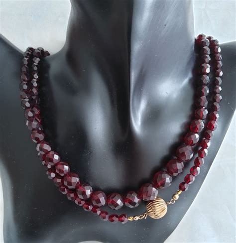 Gold - Necklace Garnet - Extra long necklace of facet cut - Catawiki