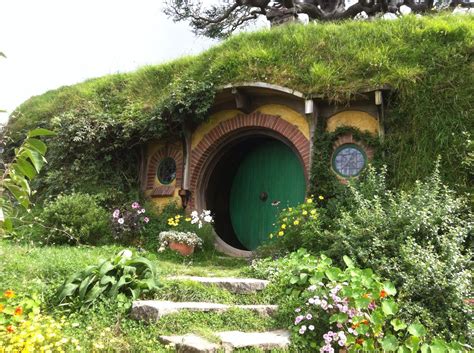 Bilbos Hobbit Hole Hobbit Hole The Hobbit Hobbit Bilbo Frodo Where