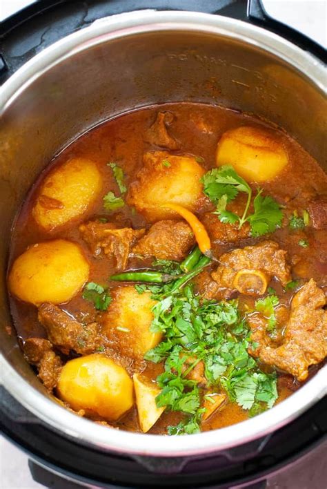 Aloo Gosht Or Lamb Curry With Potatoes Is So Easy To Make In The