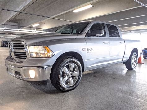 Pre Owned 2019 Ram 1500 Classic Slt 4d Crew Cab In Tampa O696216 Jerry Ulm Chrysler Dodge