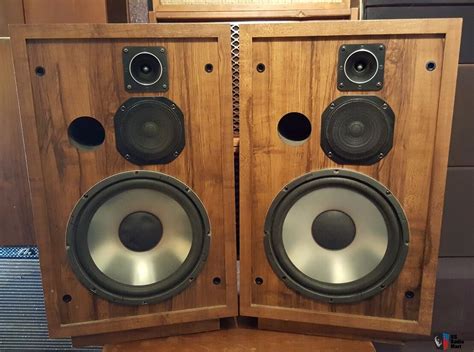 Cerwin Vega D Digital Series Way Speakers Photo Us