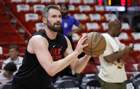 Kevin Love S Injury Status For Celtics Heat Game Fastbreak On Fannation