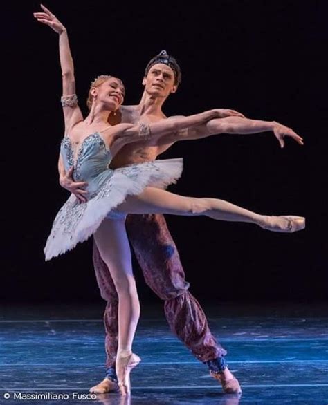 Iana Salenko And Marian Walter Ballet Images Ballet Pictures Ballet