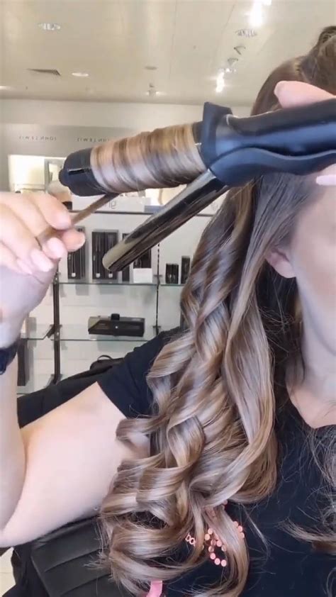 Master The Art Of Perfect Bouncy Hair Curls 🌀💁‍♀️ Hair Styling Tips