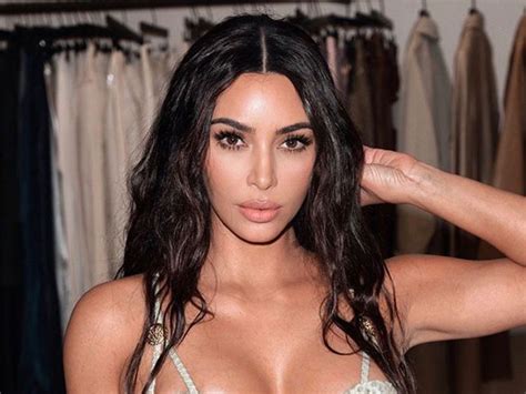 15 Times We Bowed Down To Kim Kardashians Hair