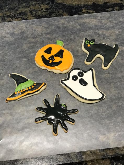 I Baked Halloween Sugar Cookies Topped With Royal Icing R Baking