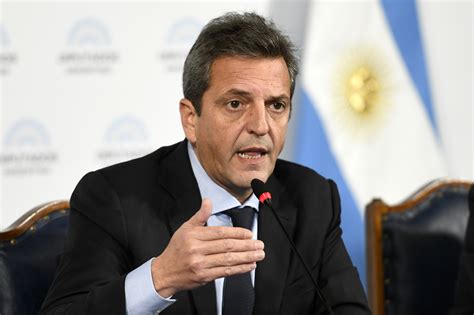 El ministro de Economía argentino califica el Presupuesto 2023 como