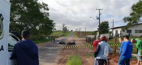 Três pessoas morrem após batida entre duas motos em Cianorte O