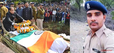 Martyr Tilak Raj Cremated with State Honour, Crowd Throngs to Pay Last ...