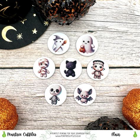 Knitted Halloween Flair – Peartree Cutfiles