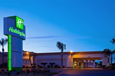 Holiday Inn Fresno Airport