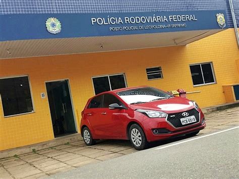 Motorista de Uber é detido pela PRF carro roubado e clonado Click