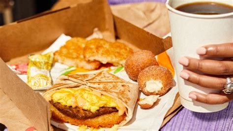 Taco Bell S New Bogo Breakfast Deal Will Only Run For Days