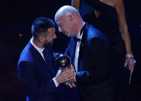 Lionel Messi Gana El Premio The Best 2019 El Gráfico