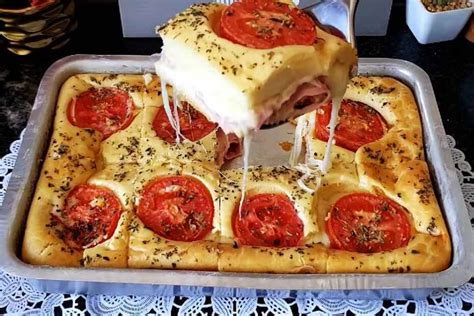 Receita de Torta de Presunto e Queijo Fácil e Deliciosa