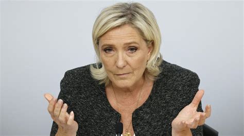 Marine Le Pen Critique Fortement La R Ponse D Emmanuel Macron Prim Net