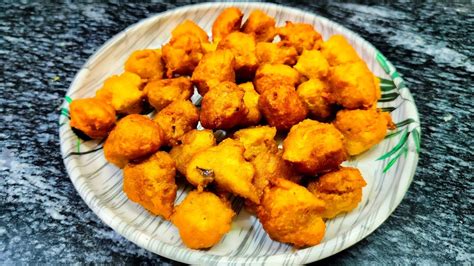 Alur Bora Recipe নিরামিষ আলুর বড়া খুব সহজেই বানিয়ে ফেলুন এই