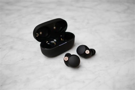 8 of the Best Wireless Earphones Available Now | Hypebeast