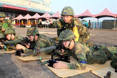 65k2步槍挨批老舊「水準停留上世紀」 軍方：現役武器妥善率達標 Ettoday政治新聞 Ettoday新聞雲