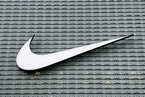 Membongkar Rahasia Nike Menjadi Brand Olahraga Terbesar Di Dunia