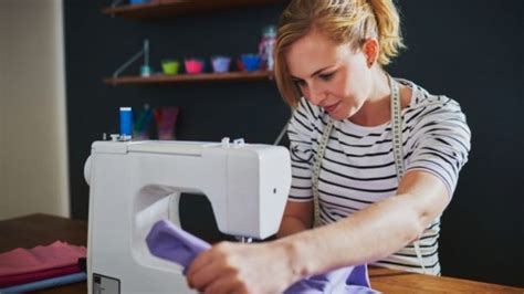 Cómo aprender a coser a máquina con estos sencillos pasos