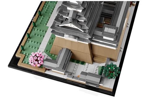 Visit Japan And Capture The Beauty Of The Himeji Castle With Lego