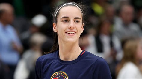 Aces' Becky Hammon on narrative that WNBA players hate Caitlin Clark ...