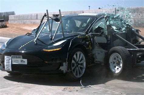 Tesla Model 3 Achieves Five Star Crash Test Rating Digital Trends