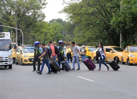 Minuto A Minuto Así Transcurrió El Paro De Taxistas En Antioquia Que Ya Culminó Tras Acuerdos